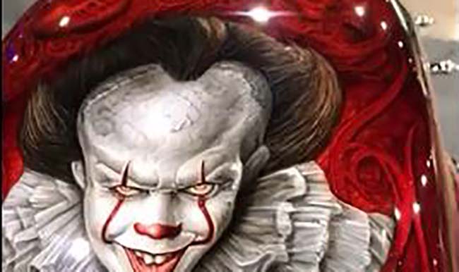 picture of Pennywise painted on a motorcycle