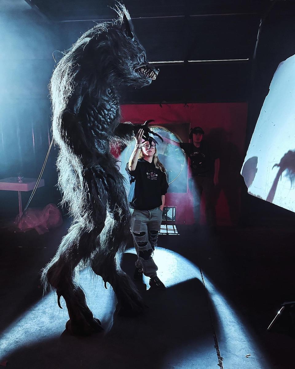 DEVOUR – Teaser Trailer Brings Back Glorious Practical Creature FX!